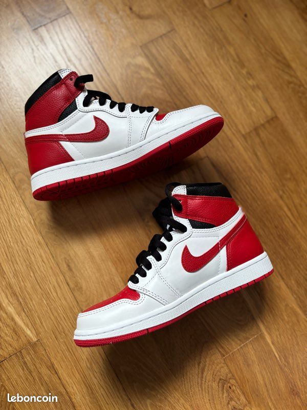 High Og Air Jordan Rouge Et Blanc Nike Air Jordan High Original - Main Image