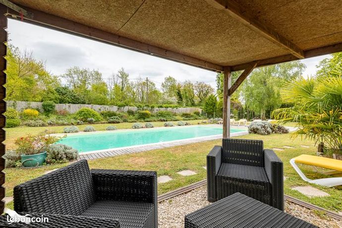 Maison 11 pièces 229 m²