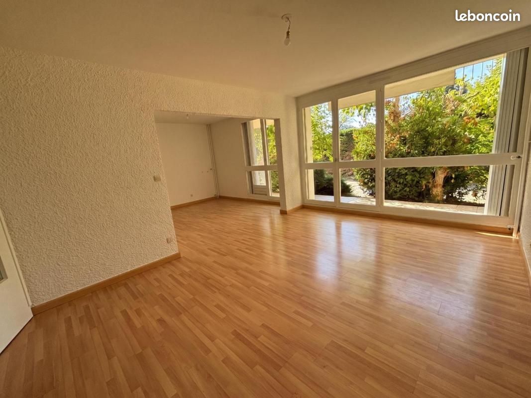 Appartement 5 pièces 89 m² · à Romans-sur-Isère · 89 m² · 850 €/mois