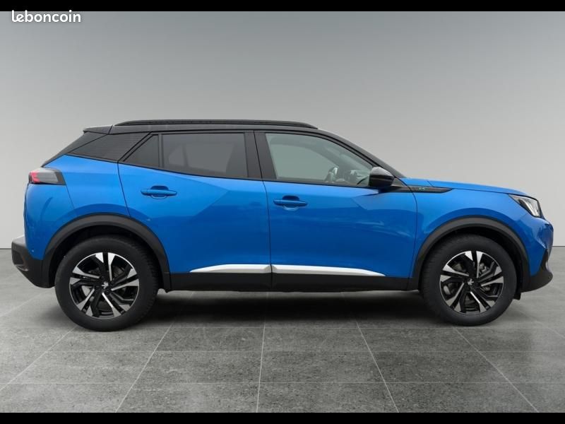 Peugeot 2008 e-2008 136ch GT (image 6)