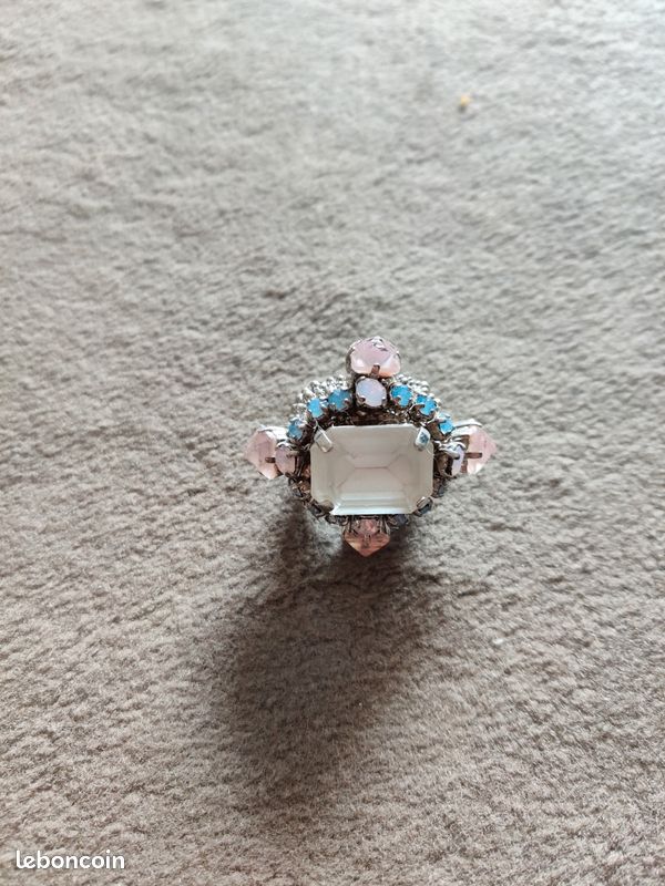 Bague fantaisie marque On aura tout vu (image 8)