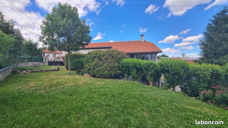 Maison 8 pièces 160 m²