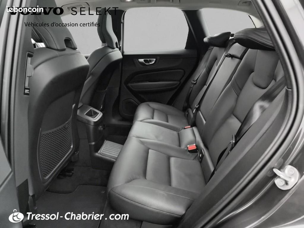 Volvo XC60 T6 Recharge AWD 253 ch + 145 Geartronic 8 Plus Style Dark (image 23)