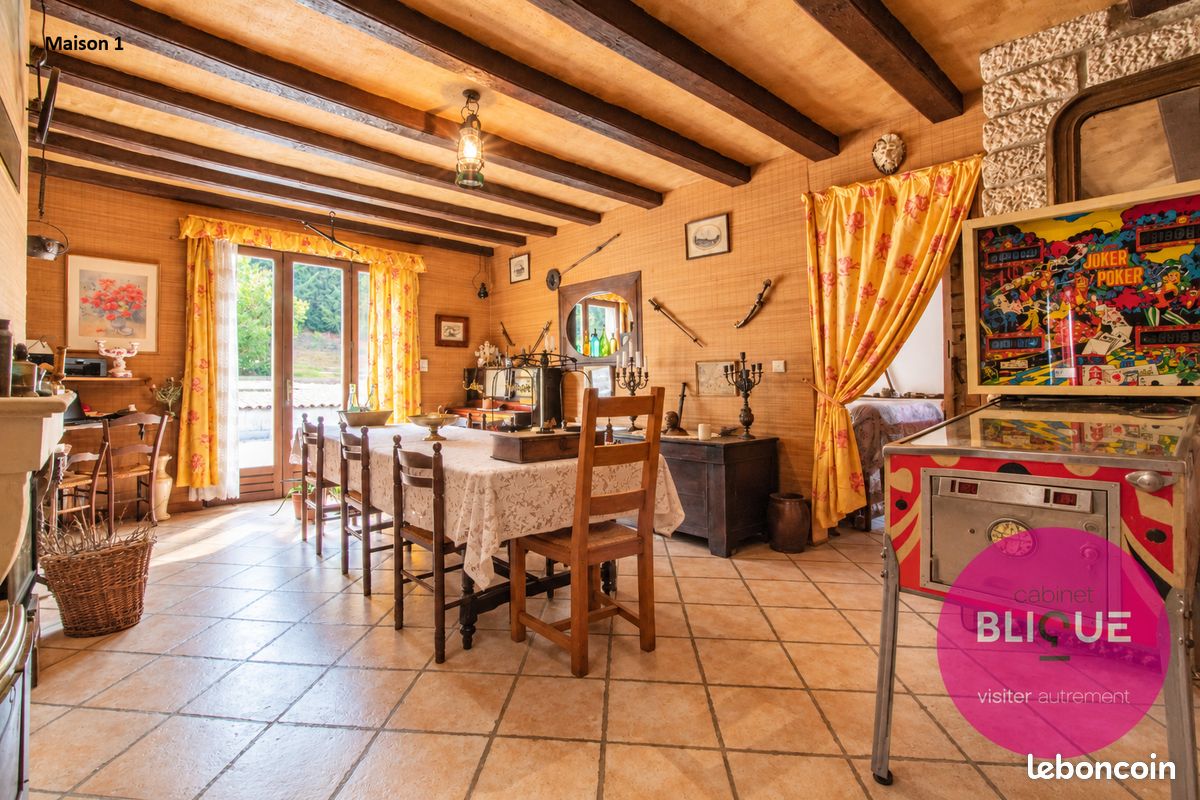 Maison 8 pièces 259 m² · à Vaucouleurs · 259 m² · 355 000 €