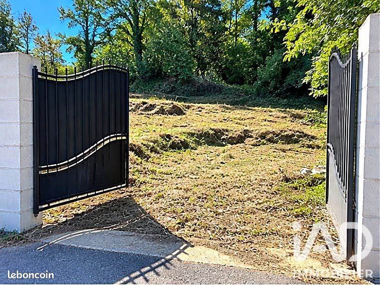 Terrain 578 m² · à Tourves · 578 m² · 180 000 €