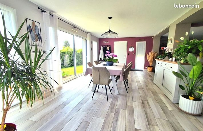 Maison 5 pièces 151 m²