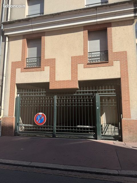 Parking 10 m² · à Toulouse · 10 m² · 90 €/mois