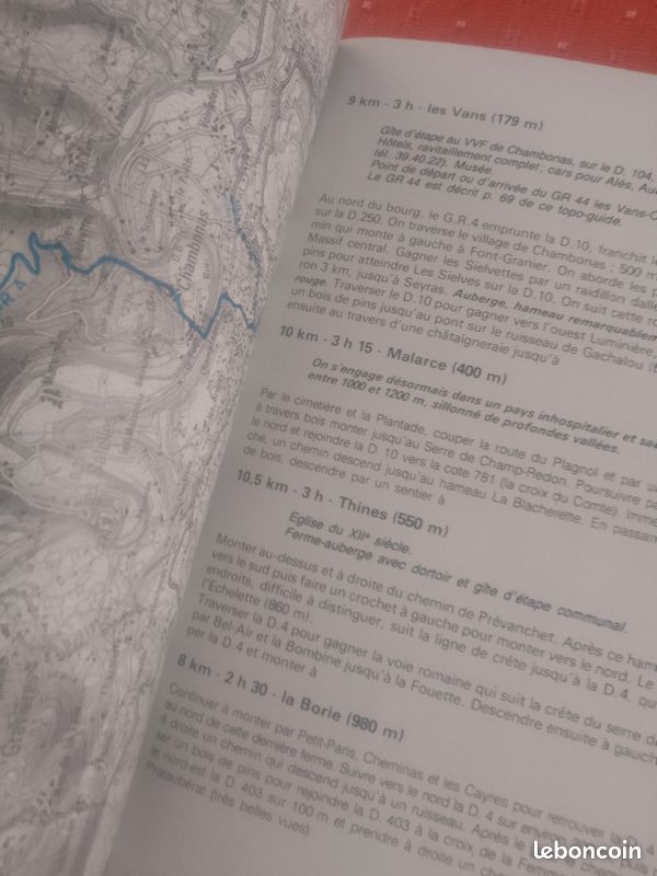 GR DES GORGES DE L'ARDECHE à la Topo Guide des