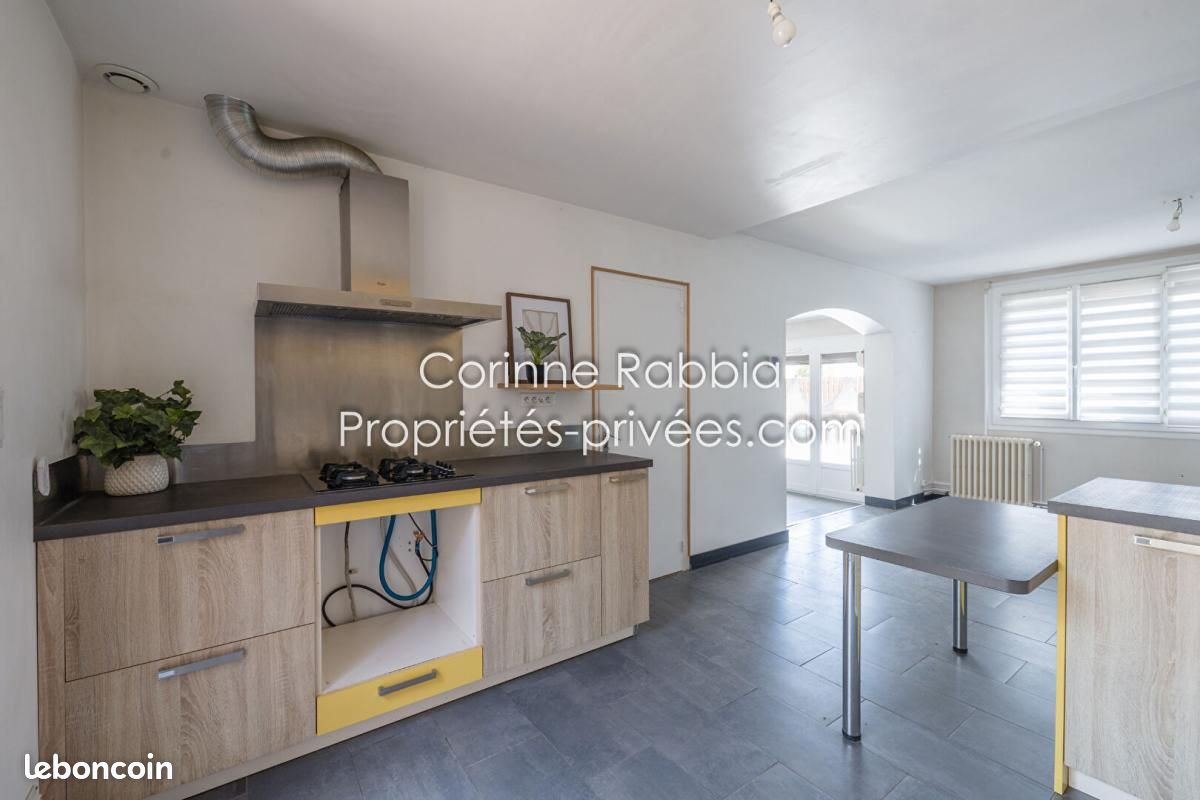 Maison 6 pièces 103 m² · à Fenouillet · 103 m² · 269 000 €