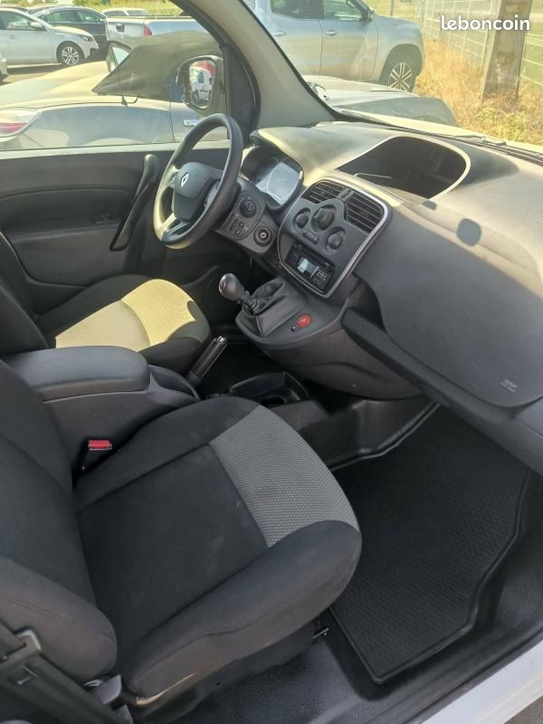 Renault Kangoo BLUE DCI 95 CV GRAND CONFORT (image 8)