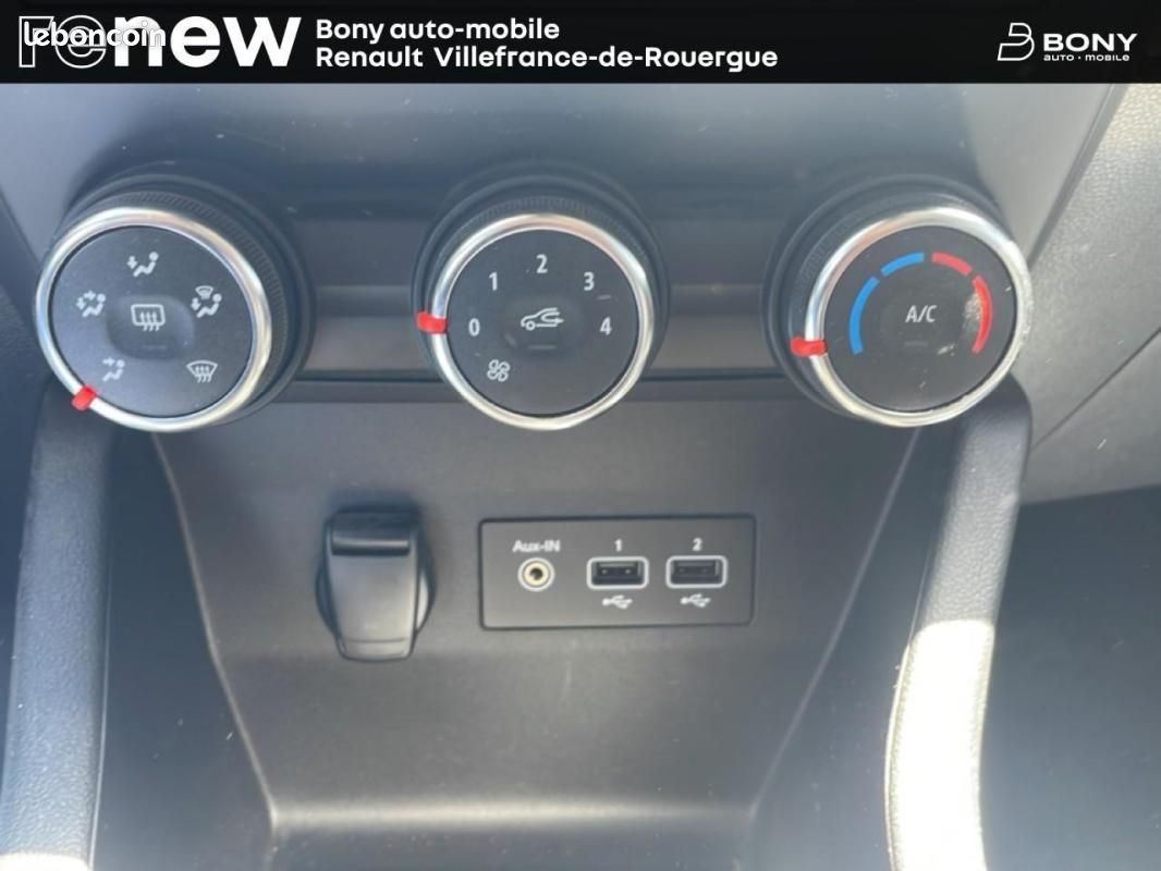 Renault Clio V TCe 90 Equilibre (image 18)