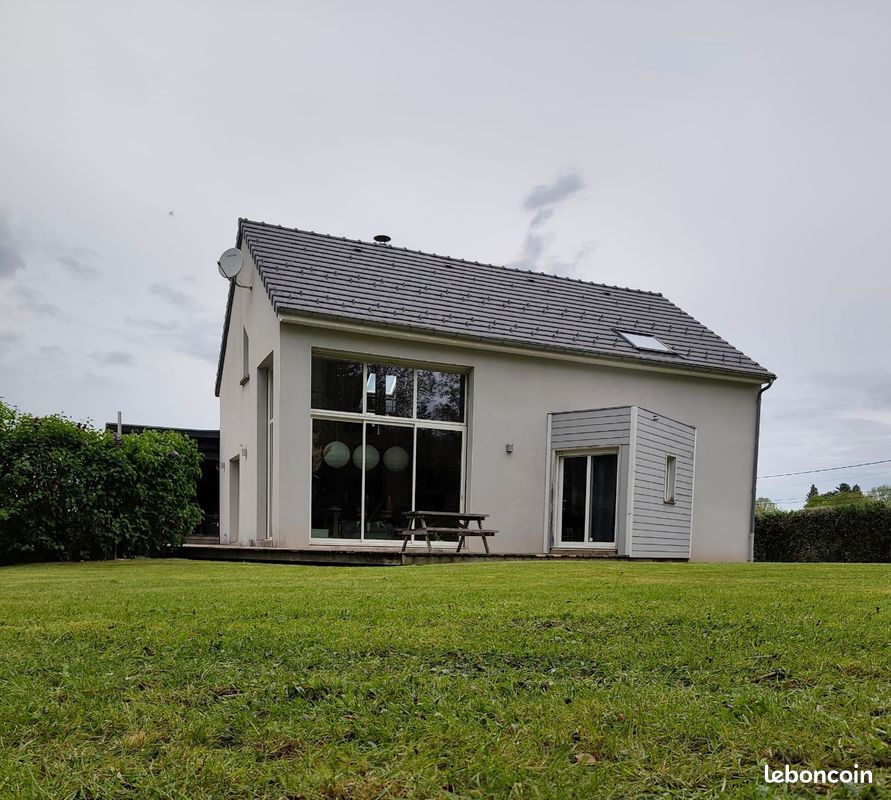 Maison 8 pièces 175 m² · à Nébouzat · 175 m² · 420 000 €