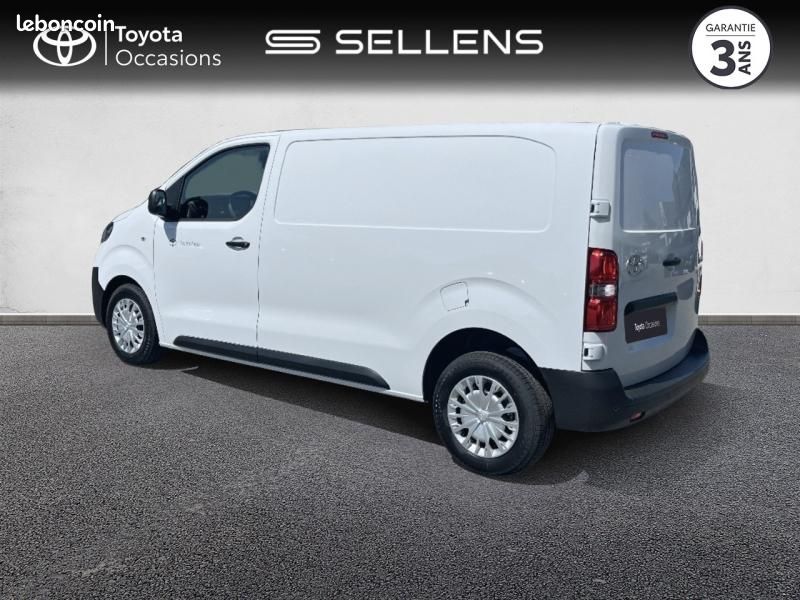 Toyota PROACE Medium 2.2 D-4D 150 Start Pack Confort BVA MY25 (image 2)