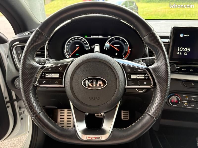 Kia Ceed SW 1.6 CRDI 136ch MHEV GT Line DCT7 (image 8)