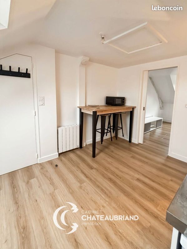 Appartement 2 pièces 21 m² · à Saint-Aubin-d'Aubigné · 21 m² · 450 €