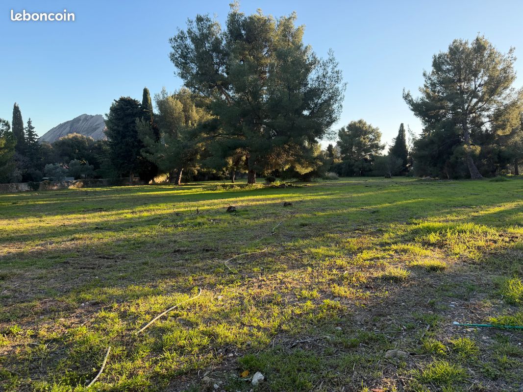 Exceptionnel – terrain à bâtir à deux pas des calanques de figuerolles · à La Ciotat · 550 000 €