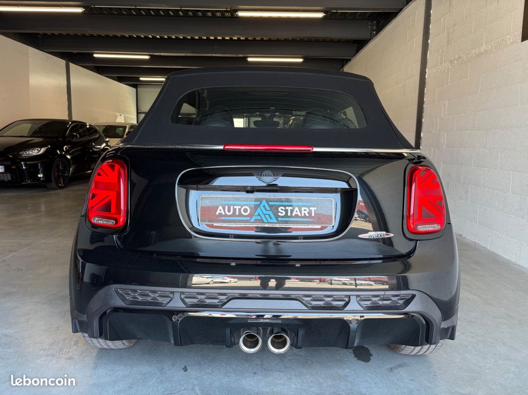 MINI Mini 3-pt. JCW 231cv CABRIOLET - BV SPORT AVEC PALETTES/SIÈGES CHAUFFANTS/HARMAN KARDON/APPLE CARPLAY (image 8)