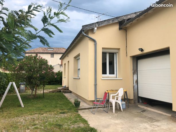 https://img.leboncoin.fr/api/v1/lbcpb1/images/89/9f/f1/899ff122953b2f2091ddb0050ec6a056d3426d80.jpg?rule=ad-image