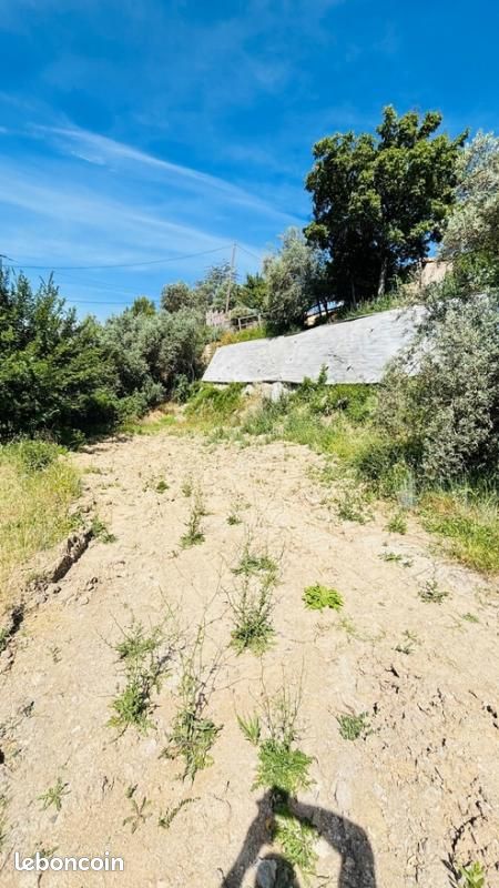 Terrain 383 m² Fuveau · 159 000 €