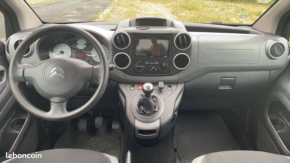 Citroën Berlingo Multispace II 1.6 BlueHDi 100 Live (image 11)