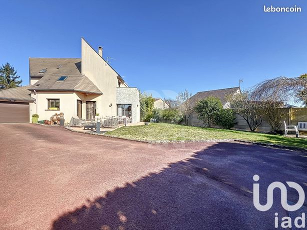 Maison 8 pièces 170 m²