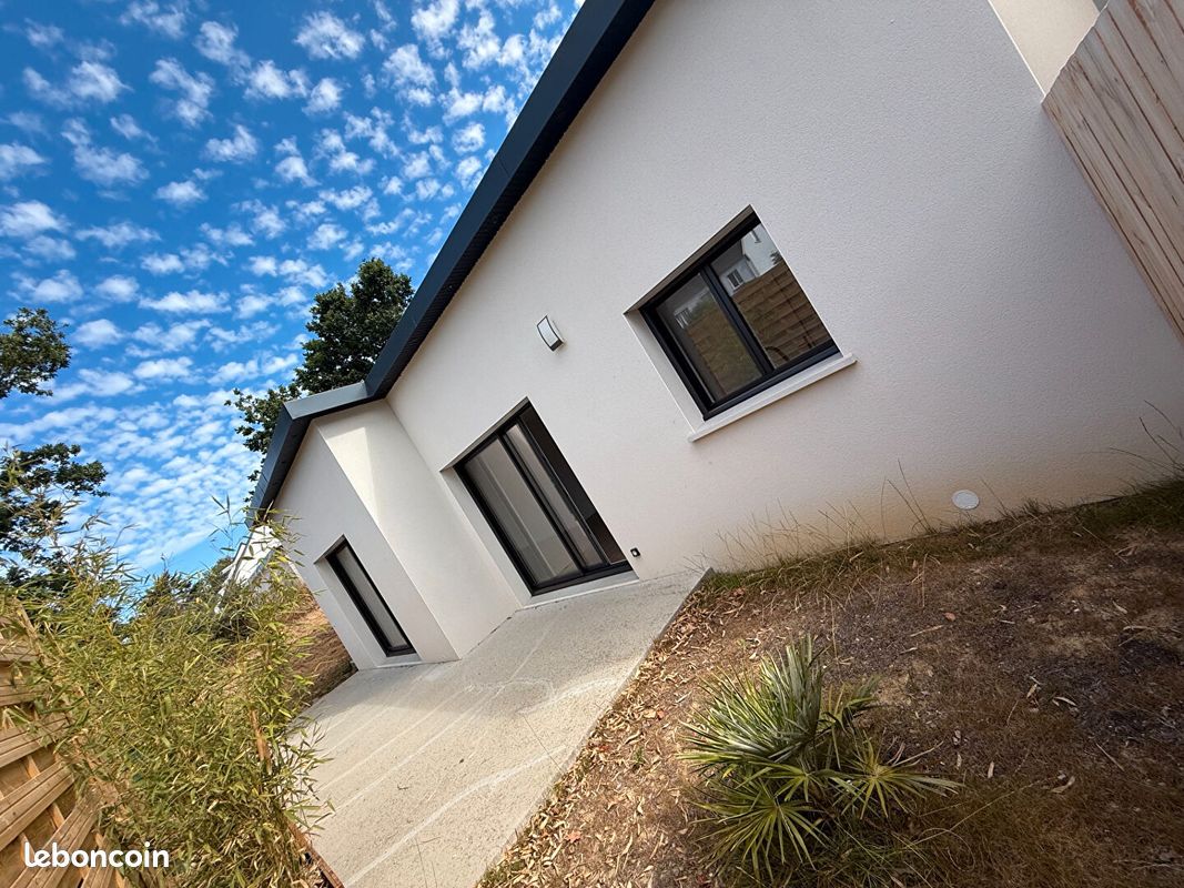 Maison 5 pièces 103 m² · à Lannilis · 103 m² · 282 000 €