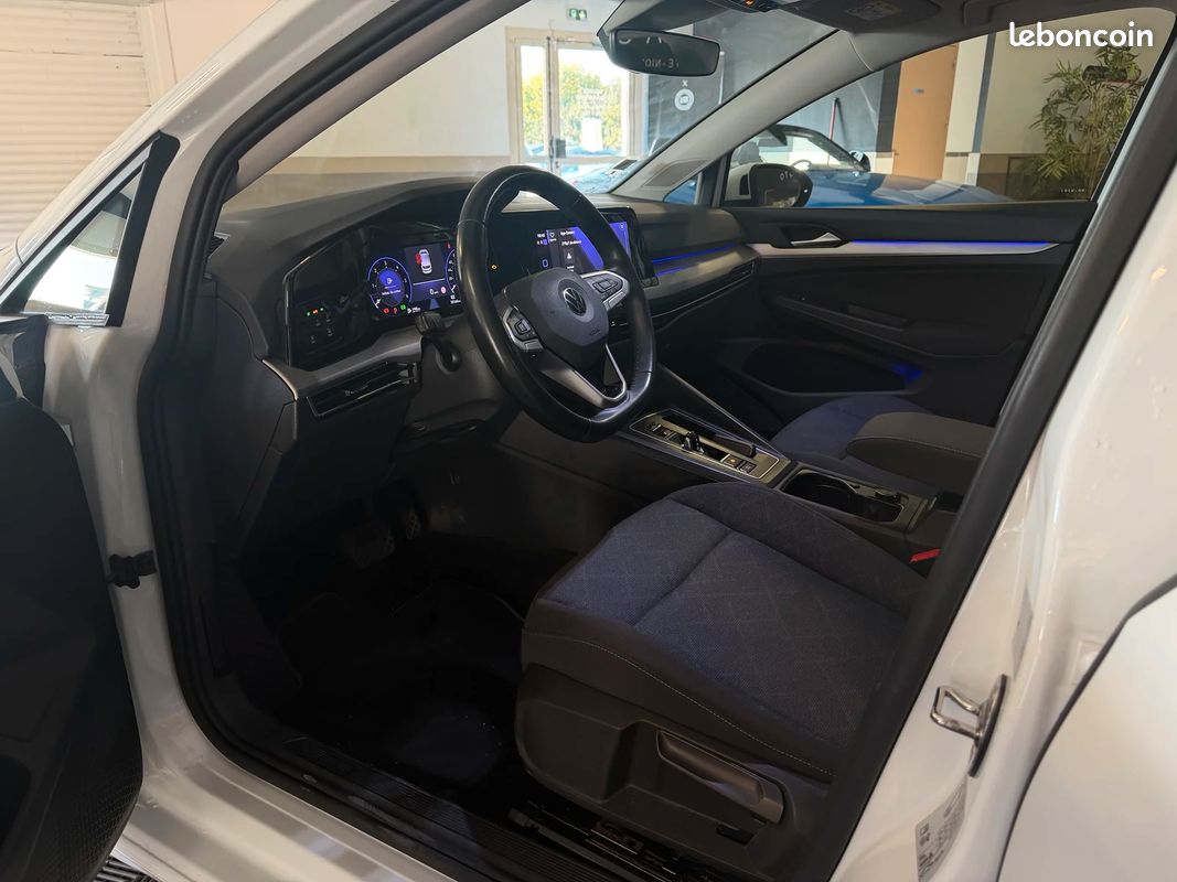 Volkswagen GOLF VIII Life 1st Business Société Réversible (image 11)