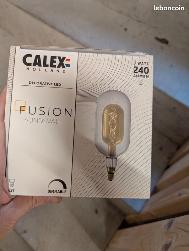 Calex Crown Ampoule en Fibre de Verre LED - E14 - 2,3W - 1800K - Gold
