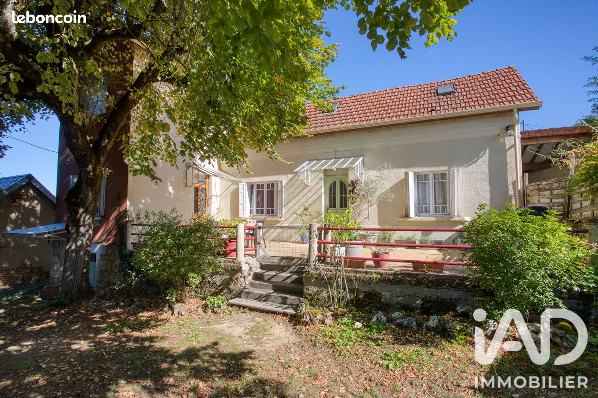 Maison 6 pièces 115 m² · à Sarlat-la-Canéda · 115 m² · 270 000 €