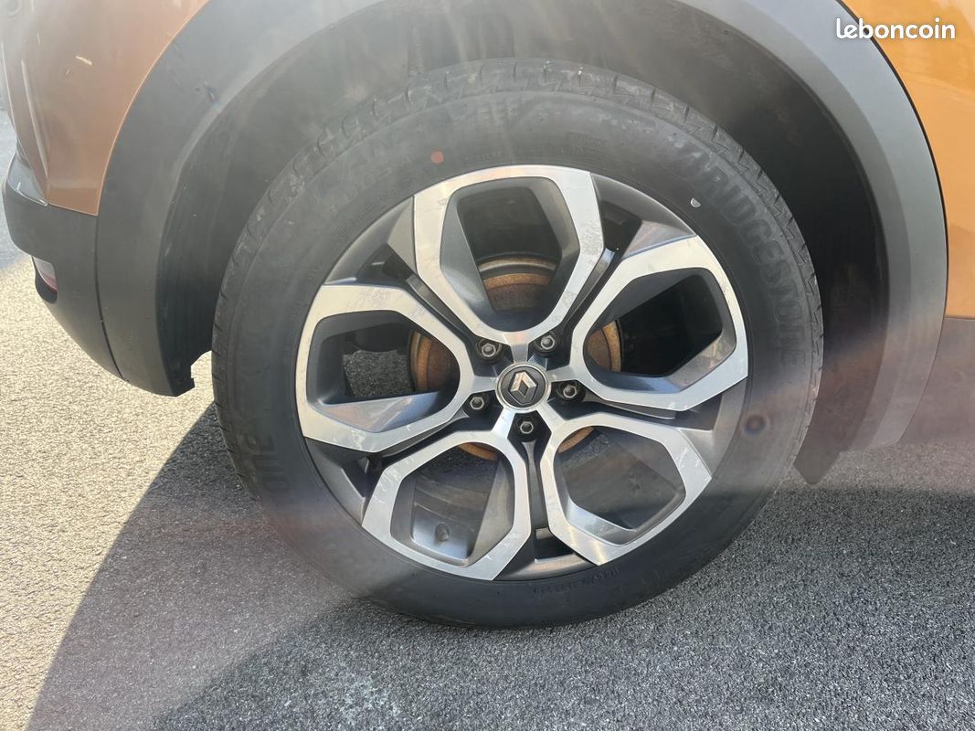 Renault captur 1.3 tce 130 intens edc bva - suivi complet renault - pack techno (image 21)