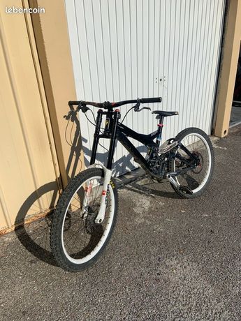 Specialized démo Vélos