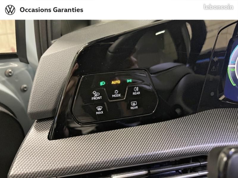 Volkswagen Golf 1.5 eHybrid 272ch GTE DSG6 (image 27)