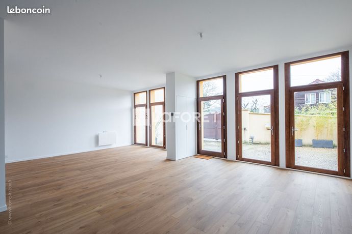 Maison 5 pièces 160 m²