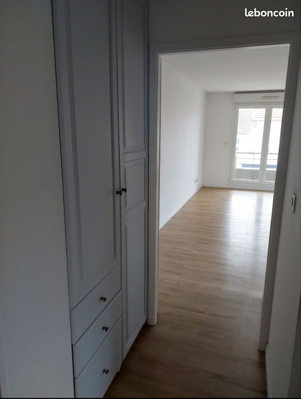 Location T2 - 47m2 - Metz Queuleu, avec garage et terrasse (image 3)