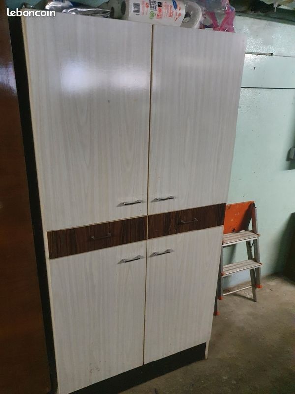 Buffet formica (image 1)