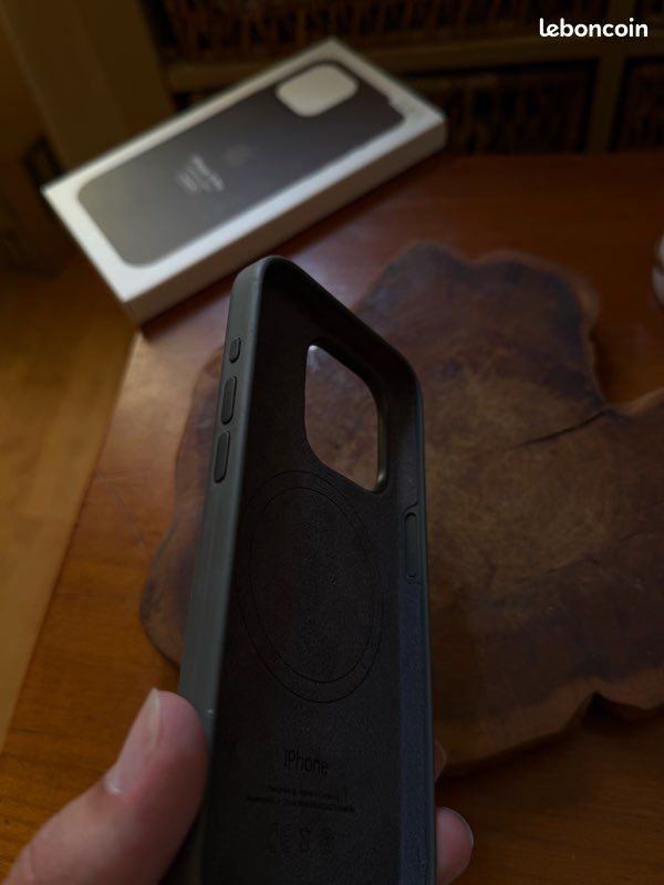 Coque iphone 15 pro (image 4)