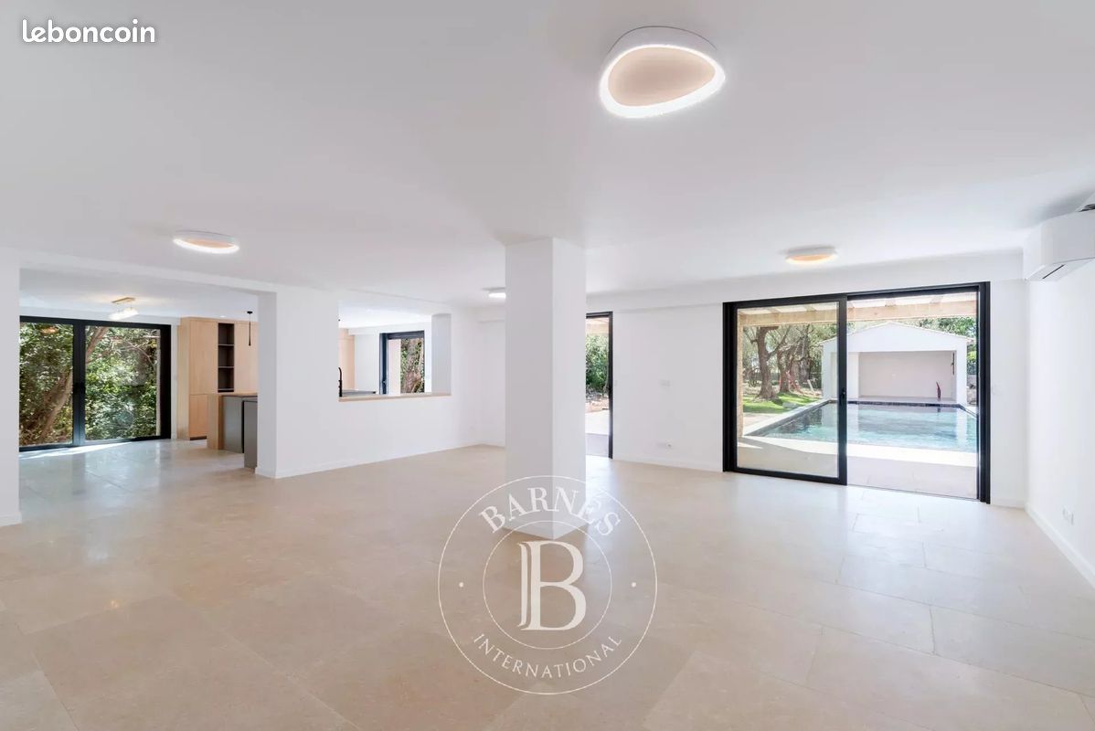 Villa 7 pièces 239 m² (image 13)