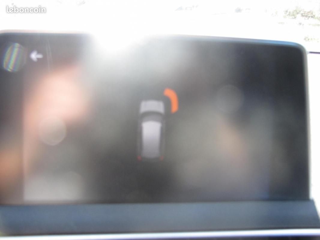 Peugeot 3008 II 1.5 BLUEHDI 130 S&S GT LINE (image 25)