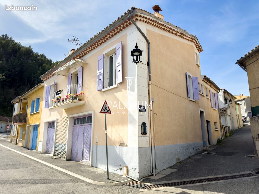 Maison 7 pièces 125 m² · à Château-Arnoux-Saint-Auban · 125 m² · 205 000 €