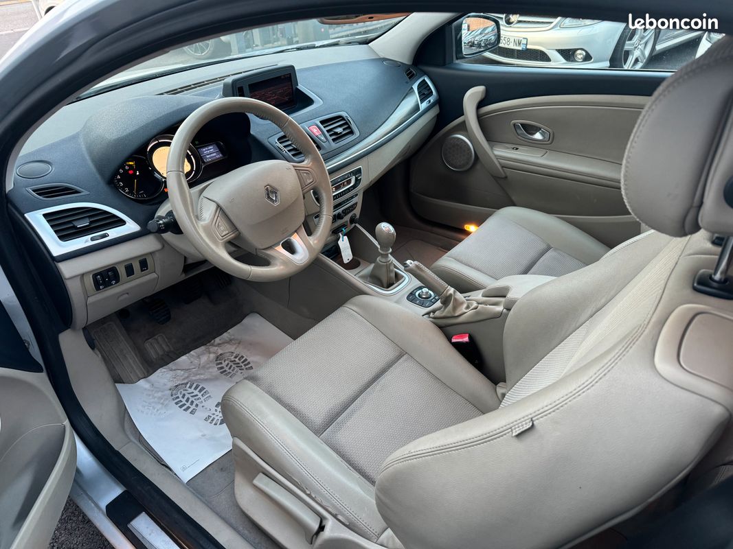 Renault Megane coupe 1.6 110 CV (image 5)