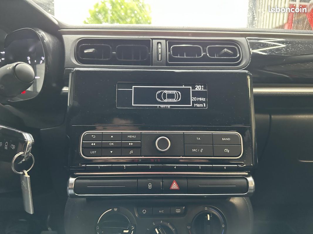 CITROEN C3 1.2 PureTech 12V - 68 2016 BERLINE Feel PHASE 1 (image 11)