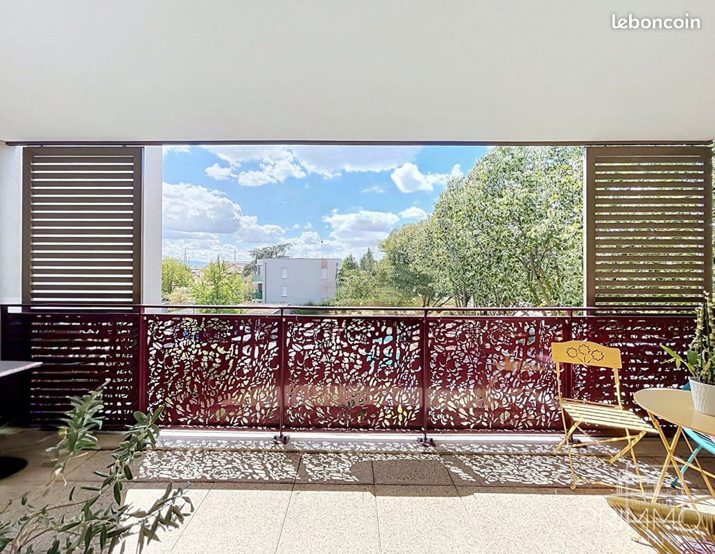 Appartement 2 pièces 45 m² · à Bron · 45 m² · 190 000 €