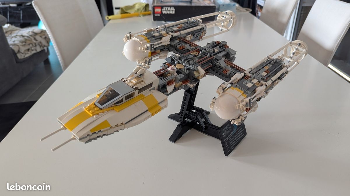 Lego 10134 Y-wing Attack Starfighter - UCS 1st edition - Jeux & Jouets