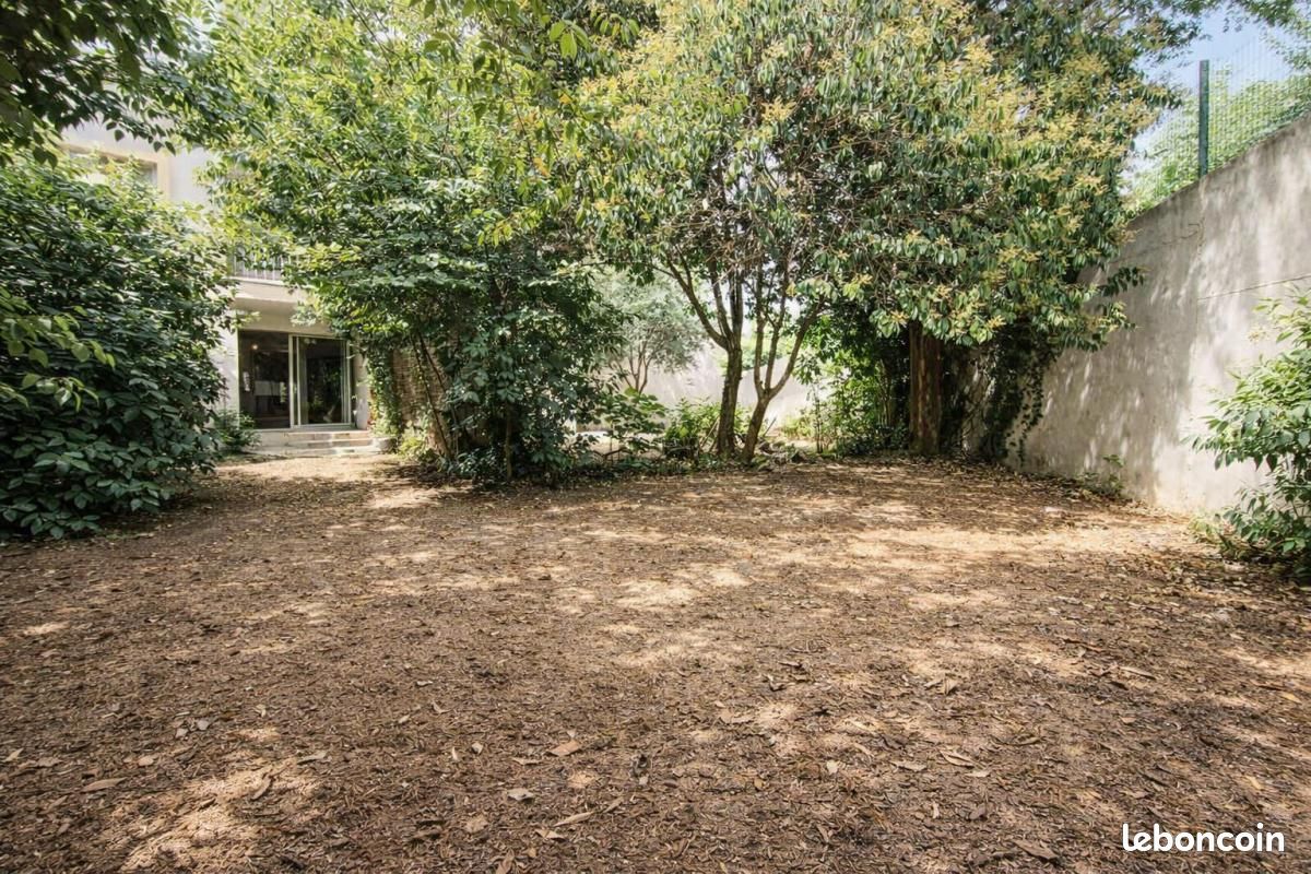 Appartement 3 pièces 64 m² · à Nîmes · 64 m² · 160 000 €