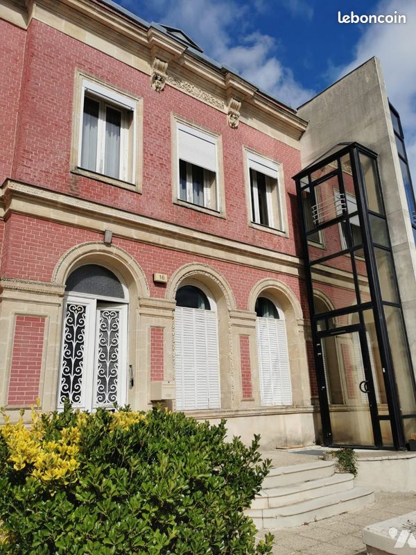 Appartement 5 pièces 163 m² · à Saint-Quentin · 163 m² · 1 070 €/mois