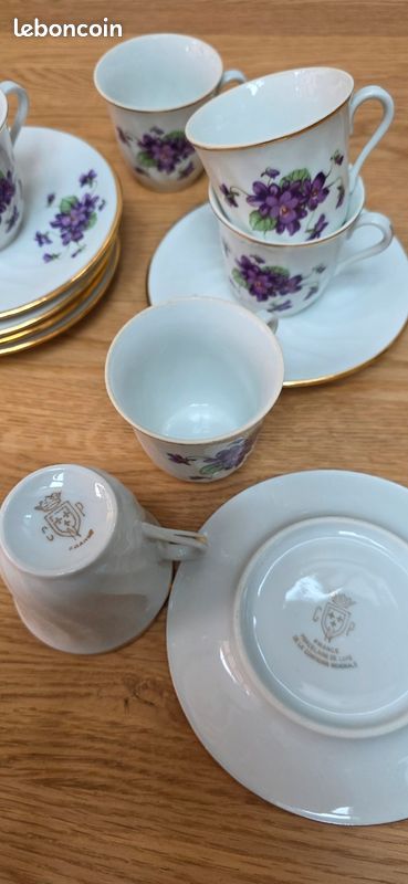 Service café / thé porcelaine Italie - Arts de la table Service café / thé porcelaine Italie - Arts de la table