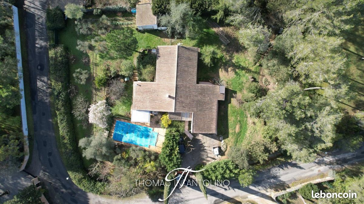 Maison 5 pièces 160 m² · à Carcassonne · 160 m² · 369 000 €