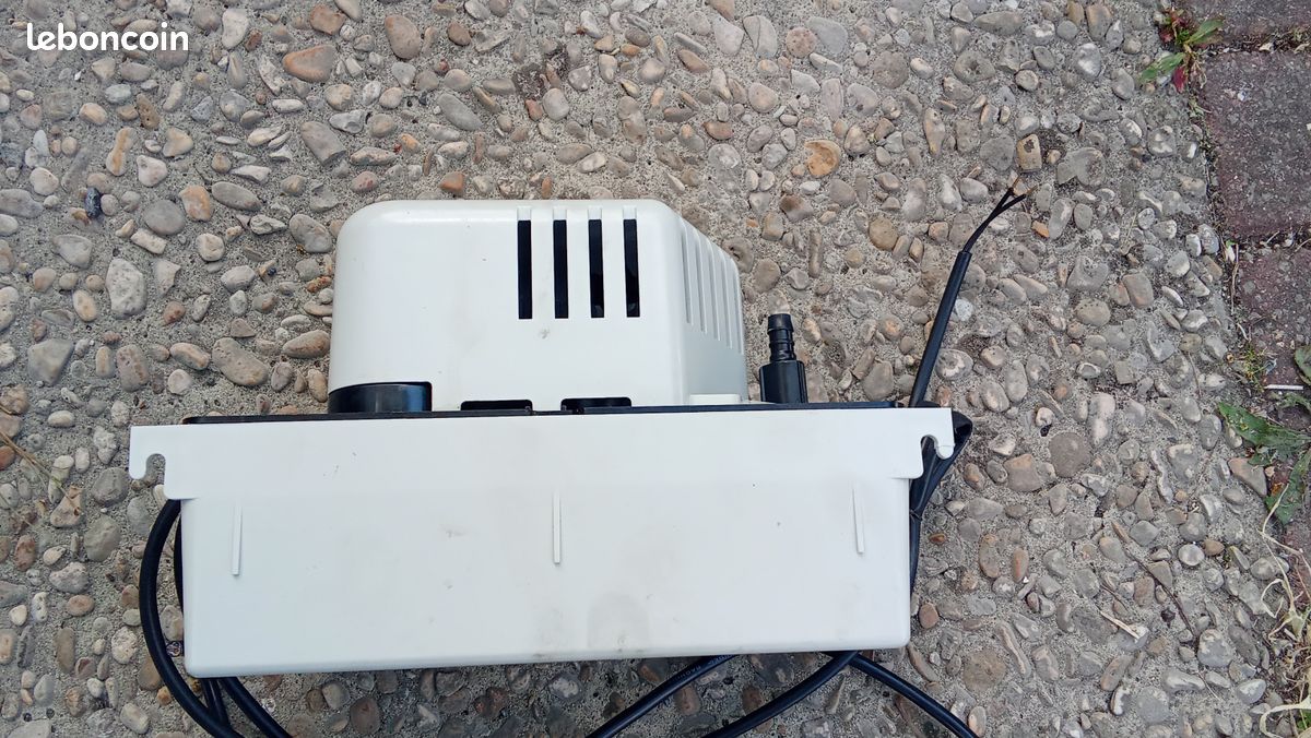 Pompe de relevage clim cassette condensat (image 3)