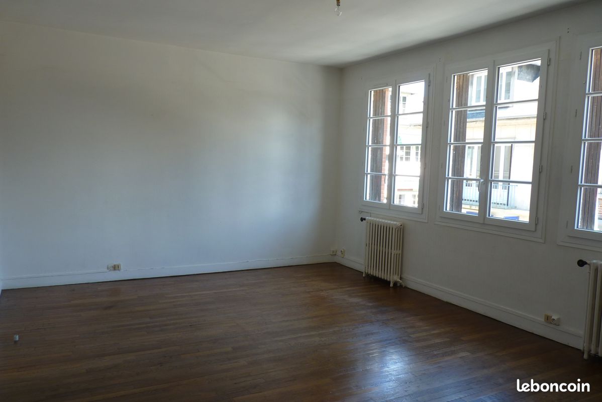 Appartement 3 pièces 72 m² · à Pont-l'Évêque · 72 m² · 752 €/mois