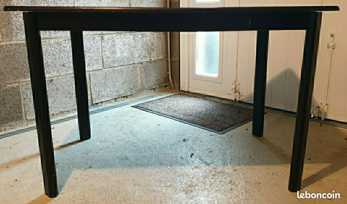 Table en bois à rénover (image 3)